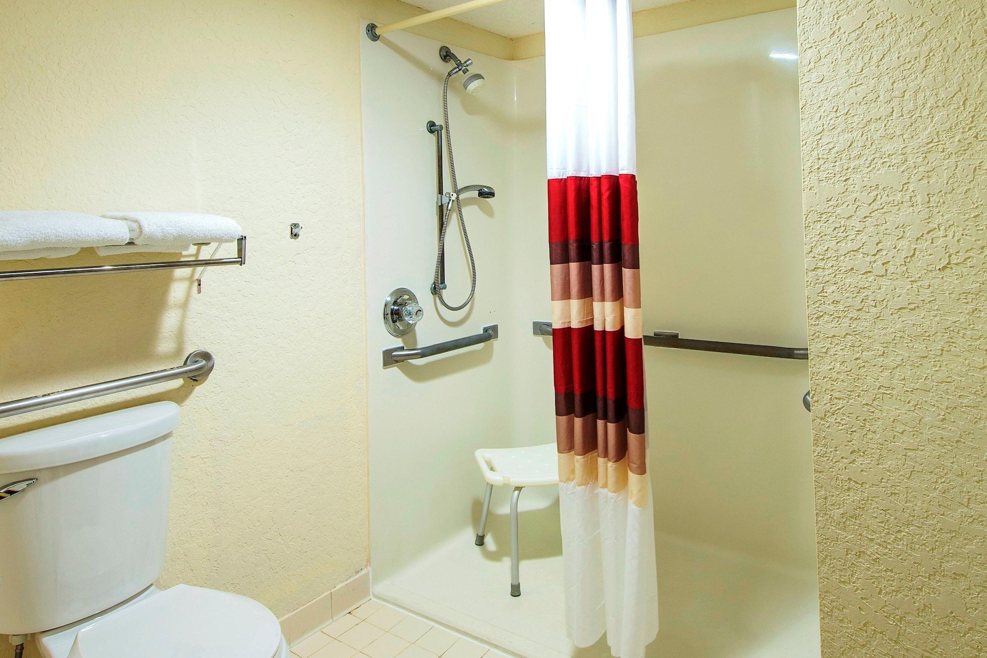 Red Roof Inn Florence - Civic Center Extérieur photo